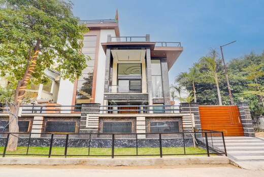 Townhouse PI 1&2 Greater Noida Formerly White Elephant