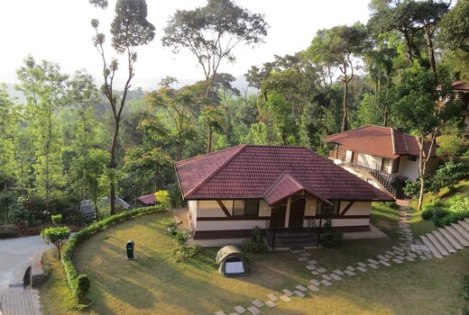 Serene Woods Cottage | Rooms & Restaurant