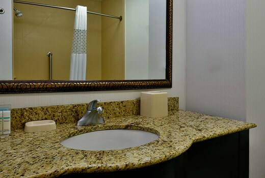 Hampton Inn & Suites Fredericksburg