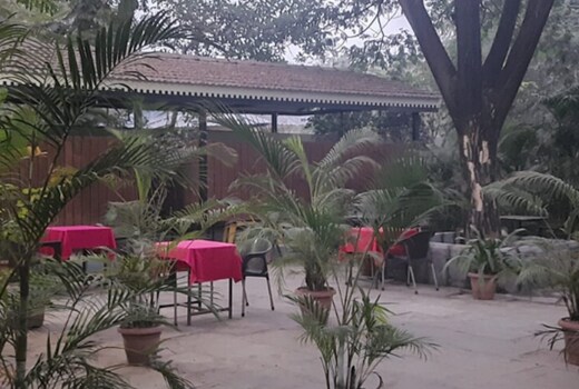 Liva Rooms Kopargaon and Restaurant