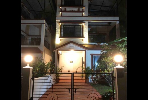 MOUNT BREEZE VILLA