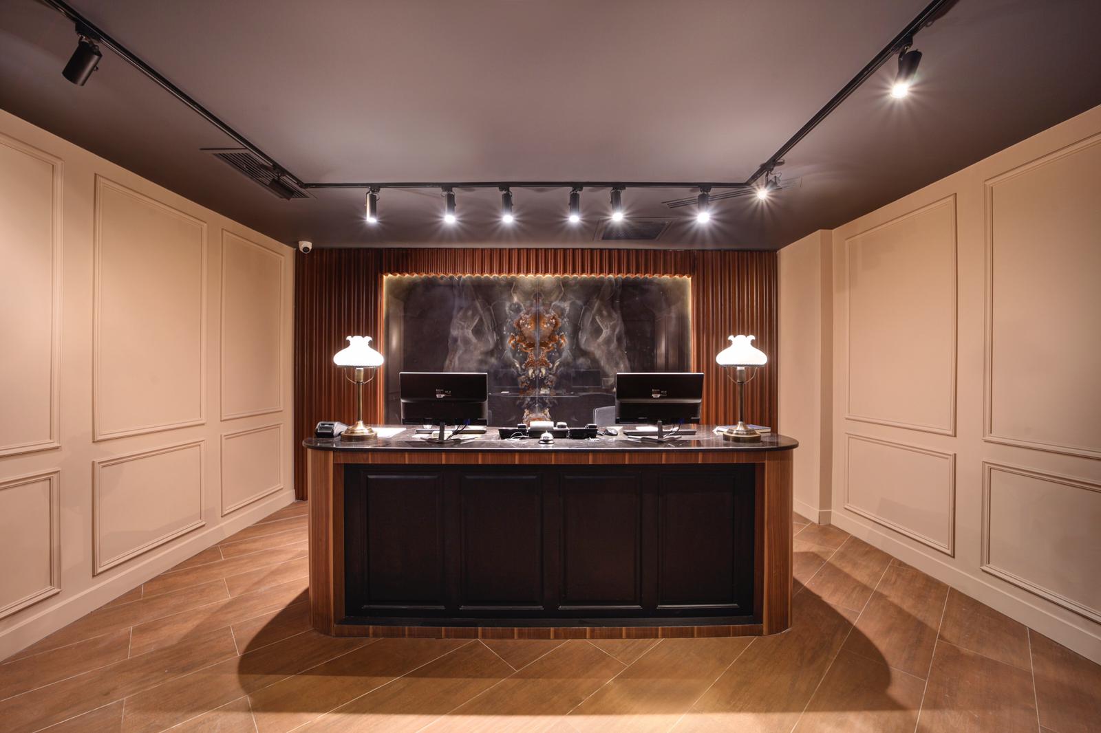 Main gallery