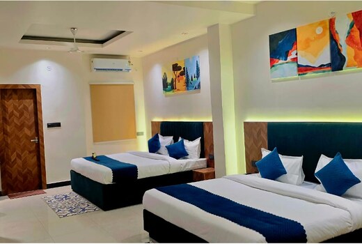 Hotel Kutumb Vatika