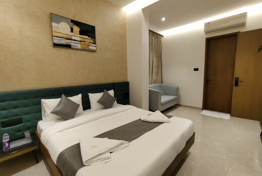 Hotel Raas Vrindavan