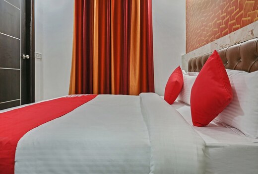 Hotel O 22890 Kanak Palace