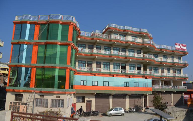 Tiwari Hotel & Restaurant