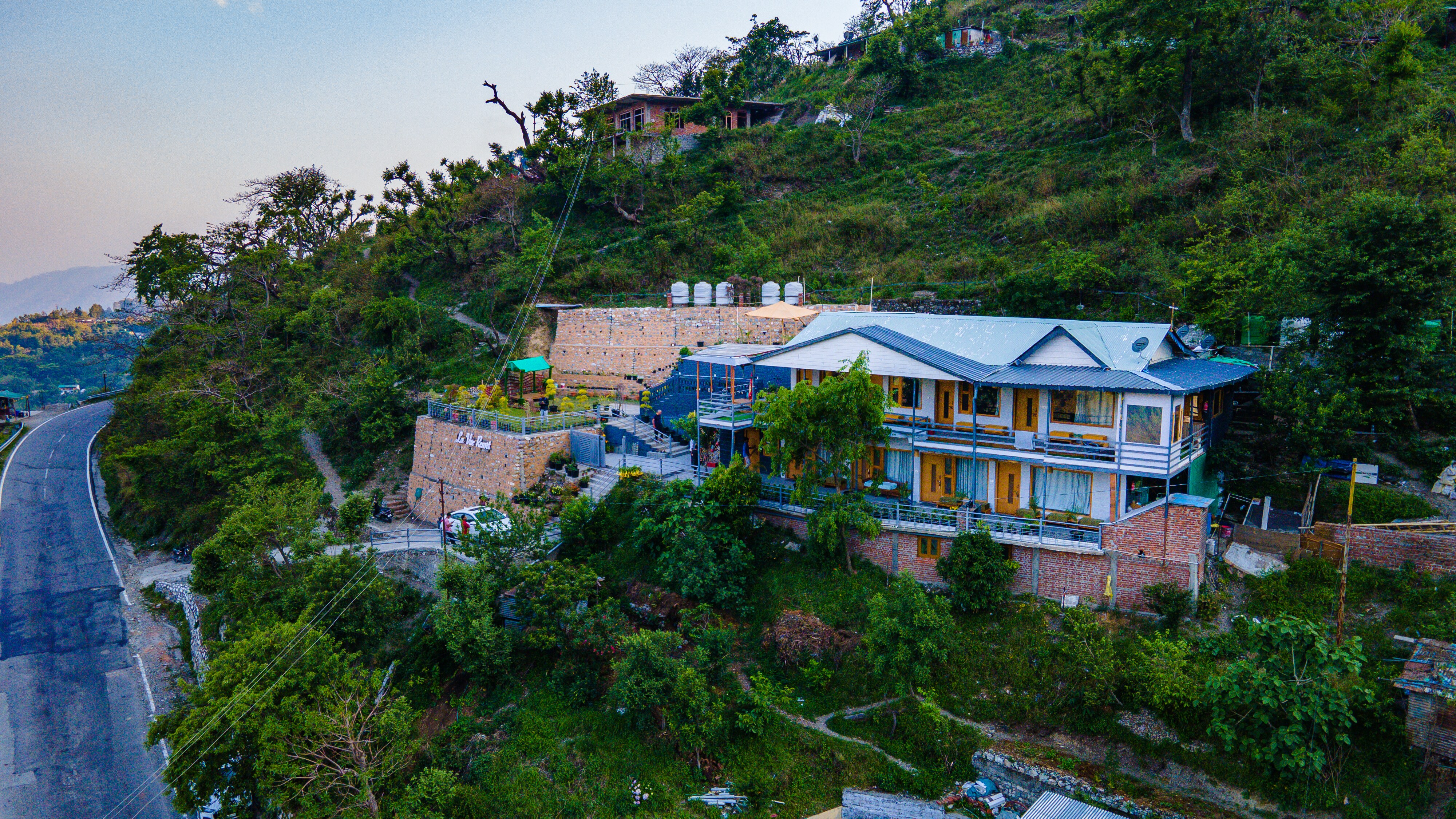 La Vue Nainital