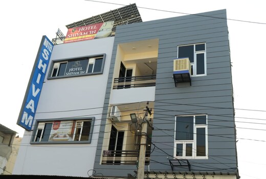 Shivam Hotel