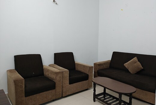Pearl Homestays 1BHK