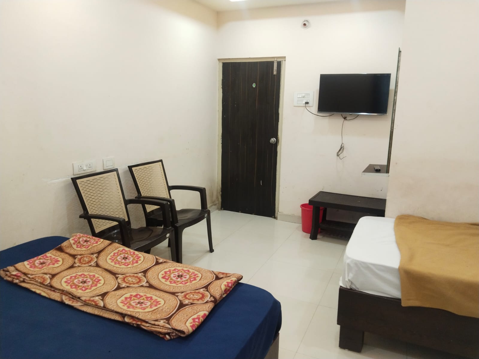 HOTEL SRI SAI GOVINDA