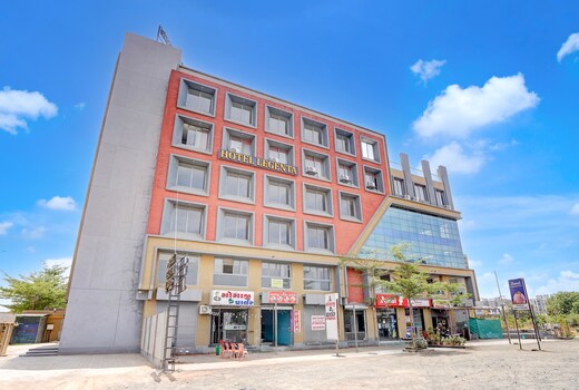 HOTEL LEGENTA