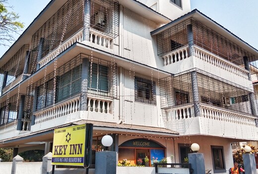 KEY INN LODGING AND BOARDING