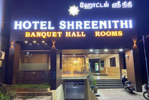Hotel Shreenithi