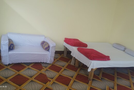 Savaran Guest House