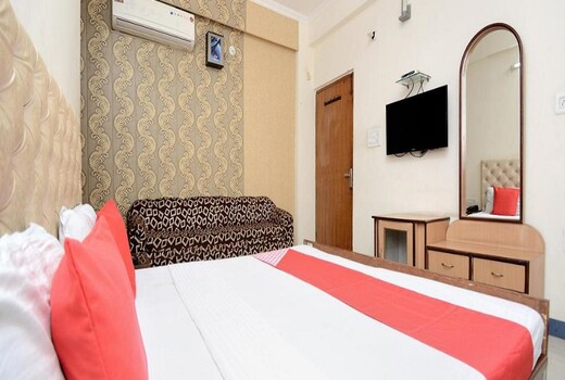 Hotel US