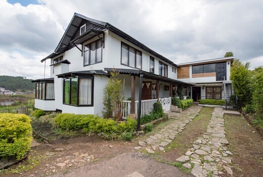 Latngenlang Homestay
