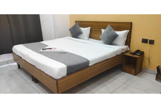 Hotel Divine Stay