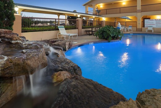 Best Western Angleton Inn