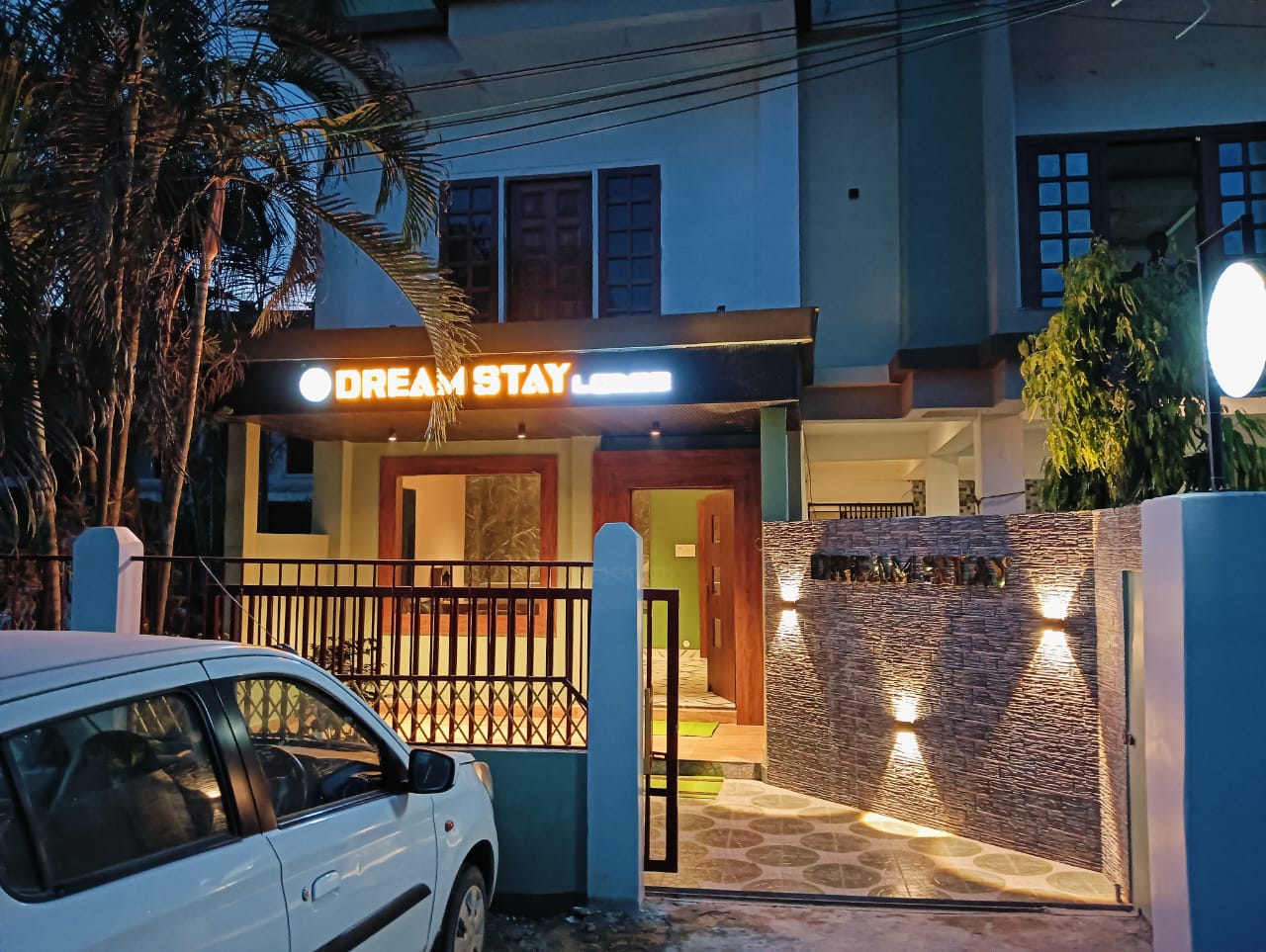 Dream Stay Lodge
