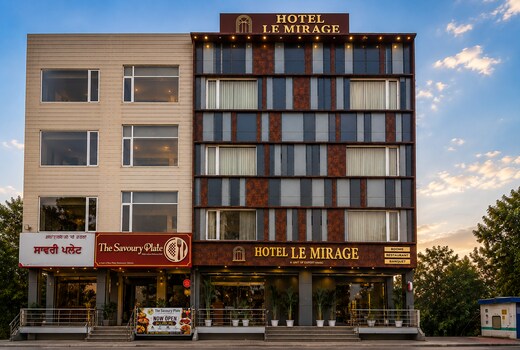 HOTEL LE MIRAGE