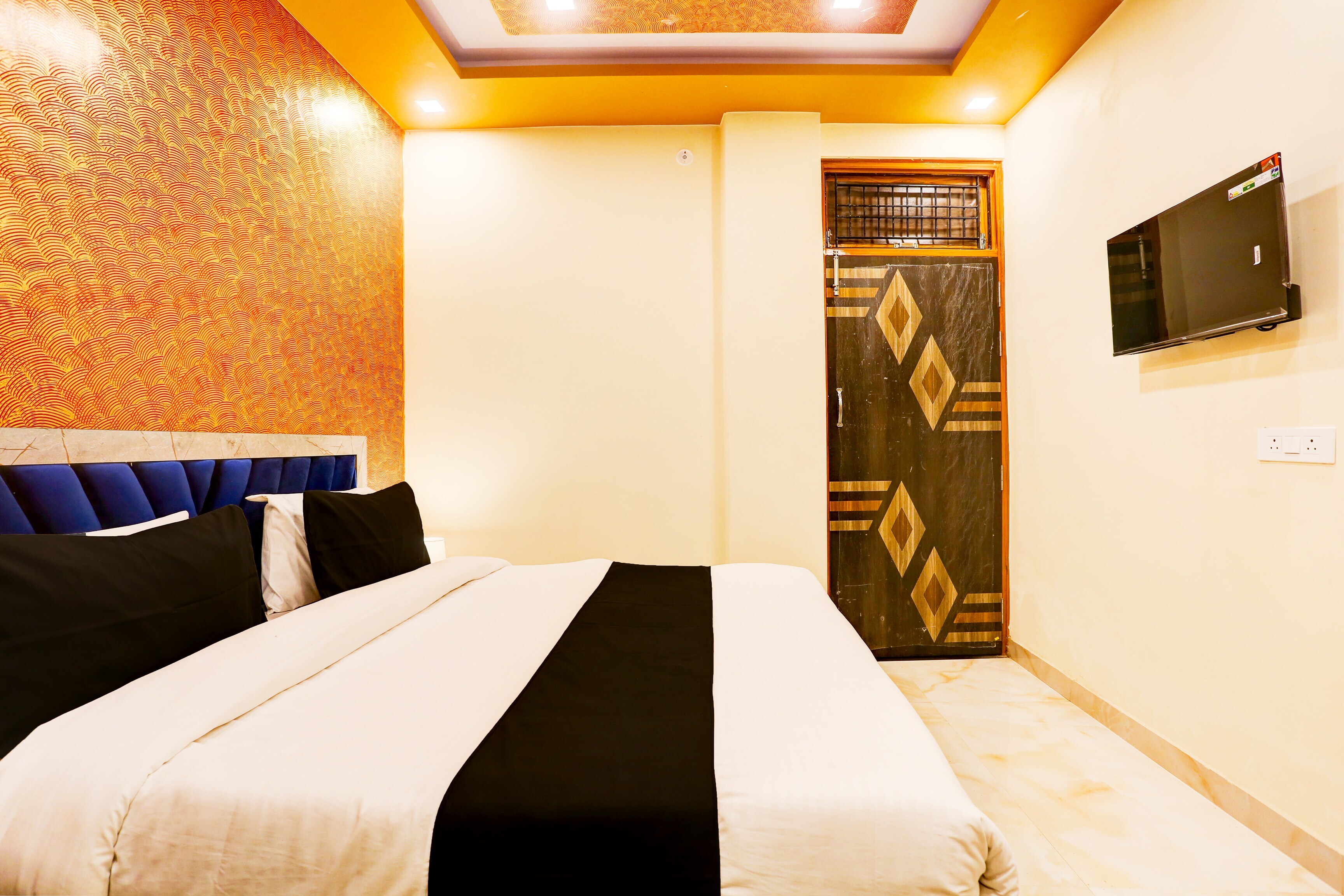 Hotel O RAAS INN
