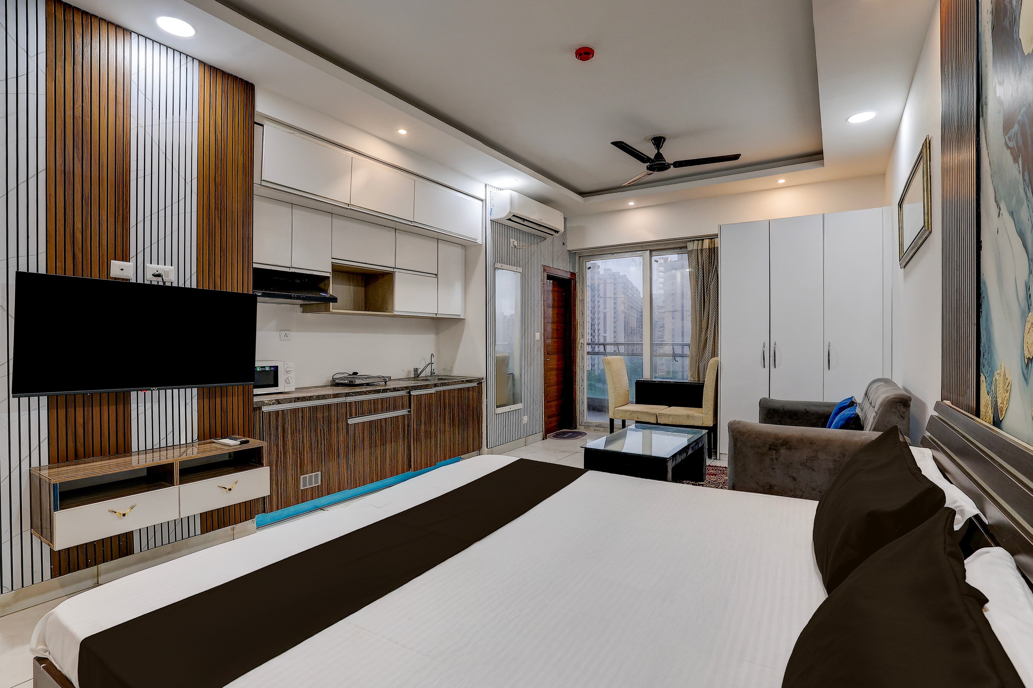 HOTEL O ZOOM LUXURY STAY