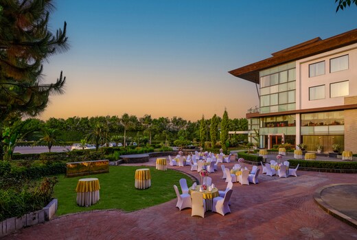 Best Western Country Woods Resort