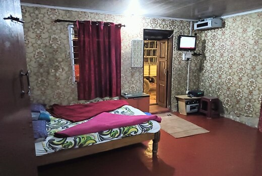 Pravasi falls home stay
