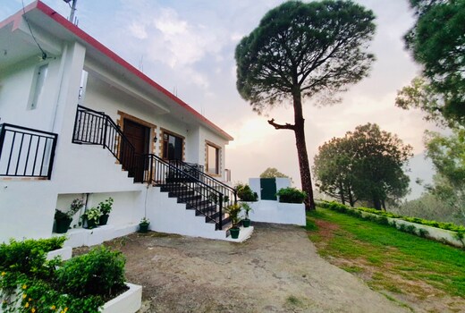 Pineville Home | 3 BHK Villa