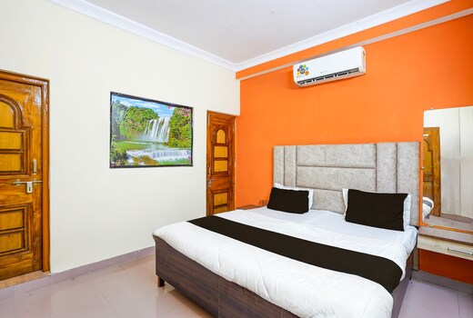 SPOT ON by OYO Bhedaghat Resort