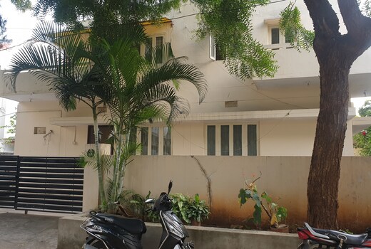 Revas Villa