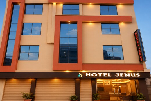 Hotel Jenus 500 Mts from Sindhi Camp Bus Stand