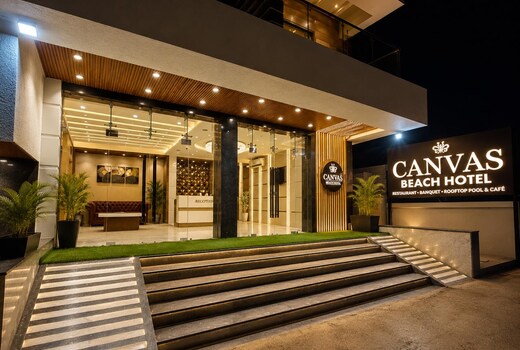 CANVAS BEACH HOTEL
