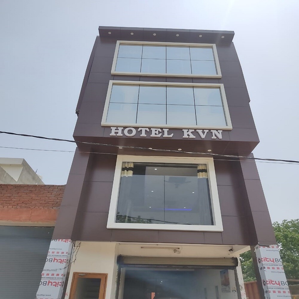 Hotel KVN