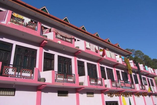 Hotel Hill Queen , Barkot
