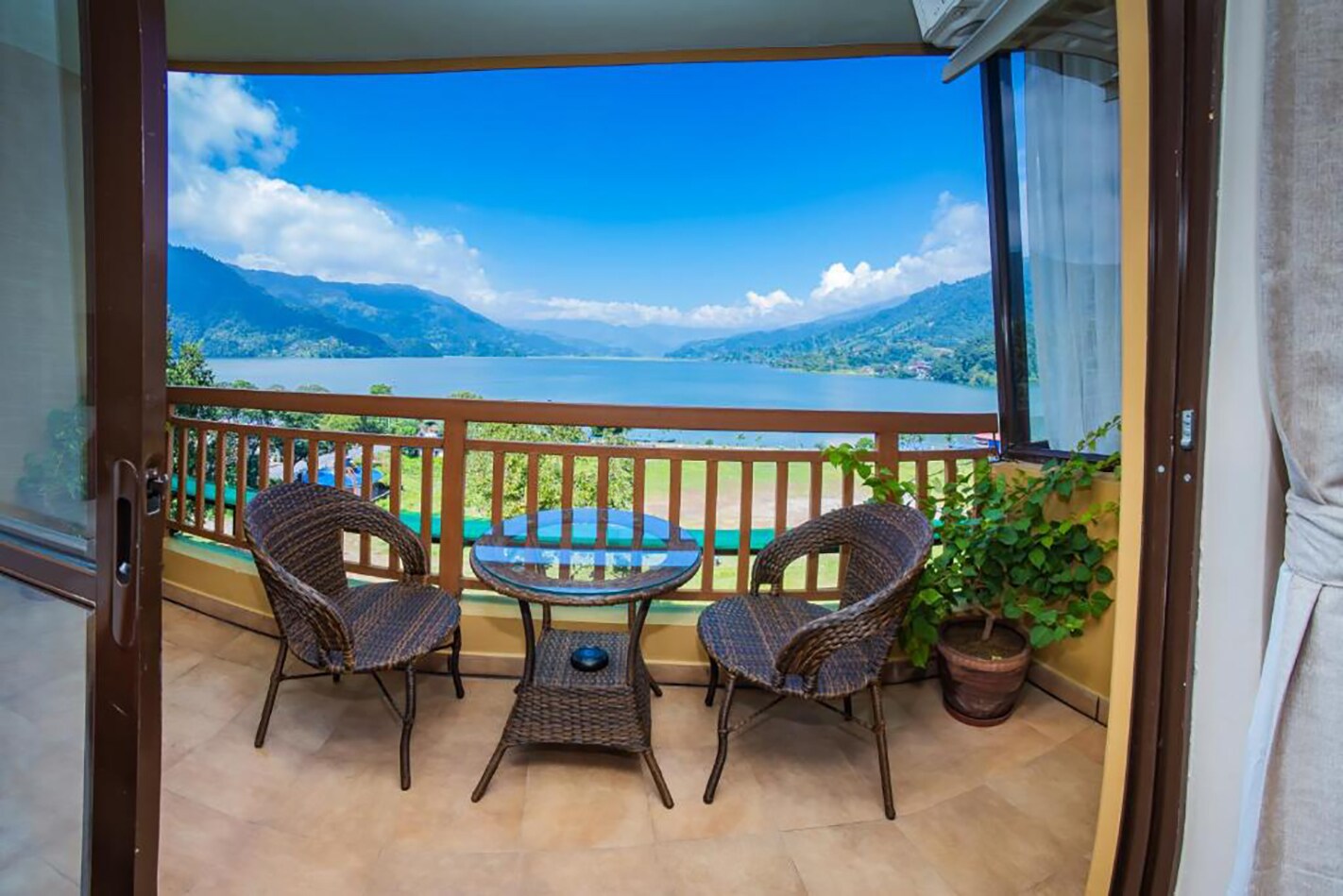 Hotel Fewa Camp