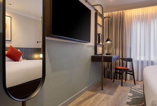 The Samuel Ryder Hotel St Albans, Tapestry Collection Hilton