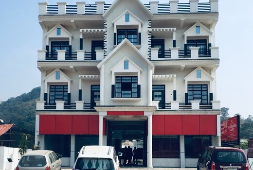 SURENDRA PALACE HOTEL