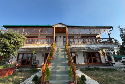 The HIMALAYAN WOODS MMT