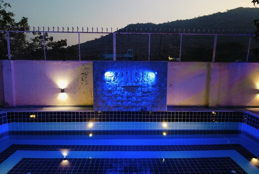 Nirvana Villa Homestay