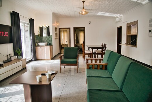 Spacious Retro Modern 2BR Home Panampilly Nagar