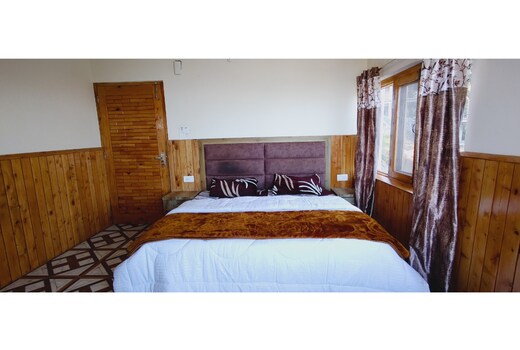 Wood Valley Homestay
