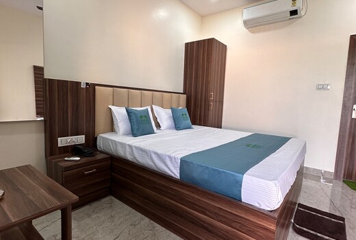 Avana Bliss Retreat Homestay || Single & Studio Rooms