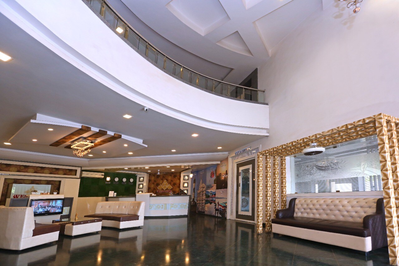 Main gallery
