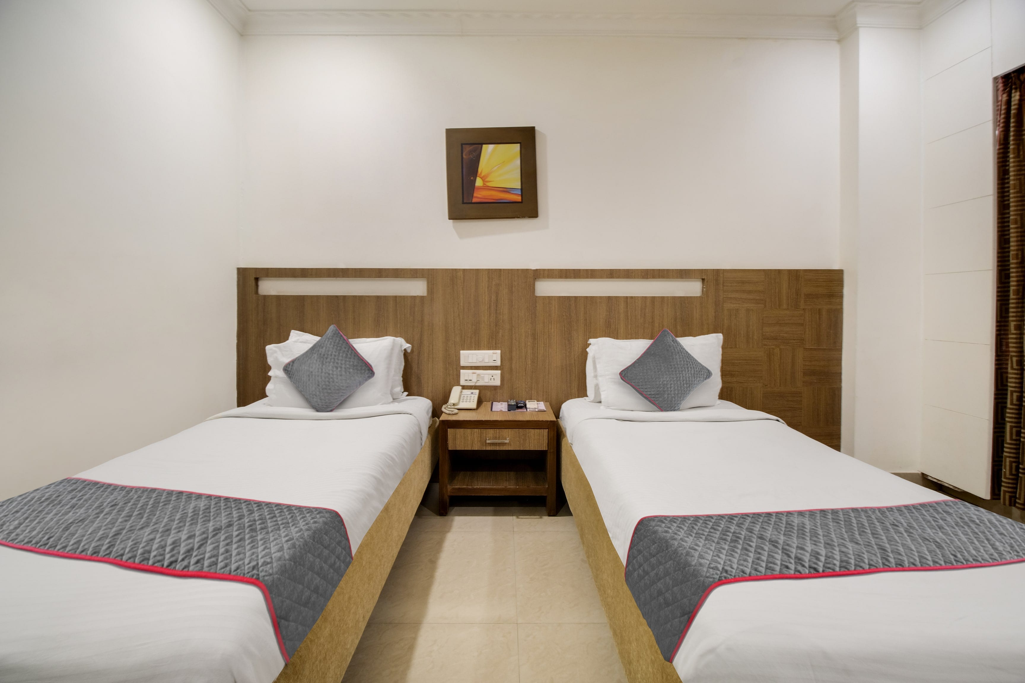 Hotel O SUN CITY