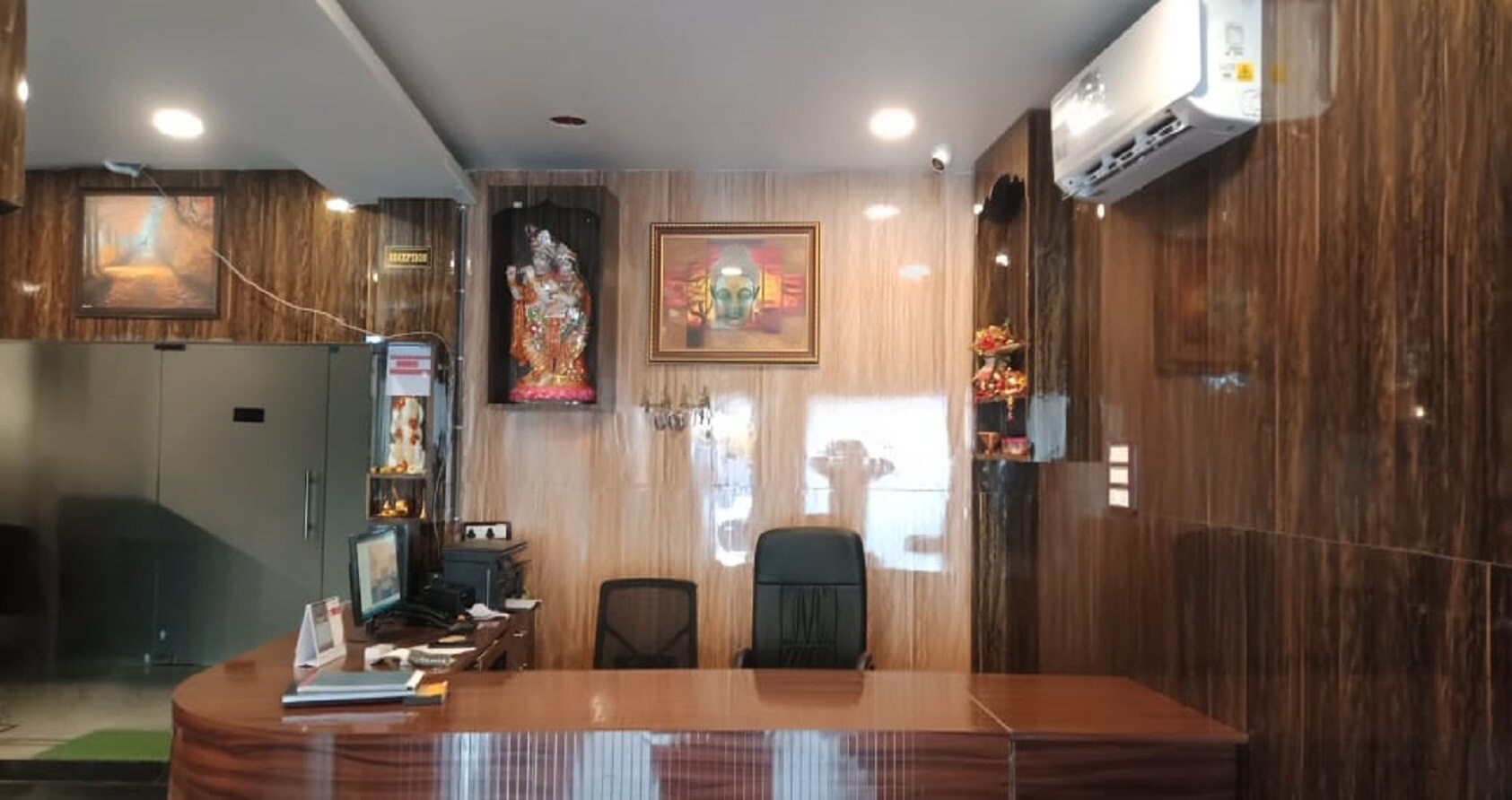 Main gallery