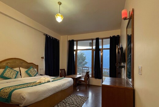 The Elesa Resort