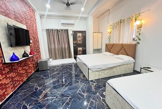 Paradise Homestay | Entire Apartment