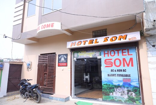 HOTEL SOM