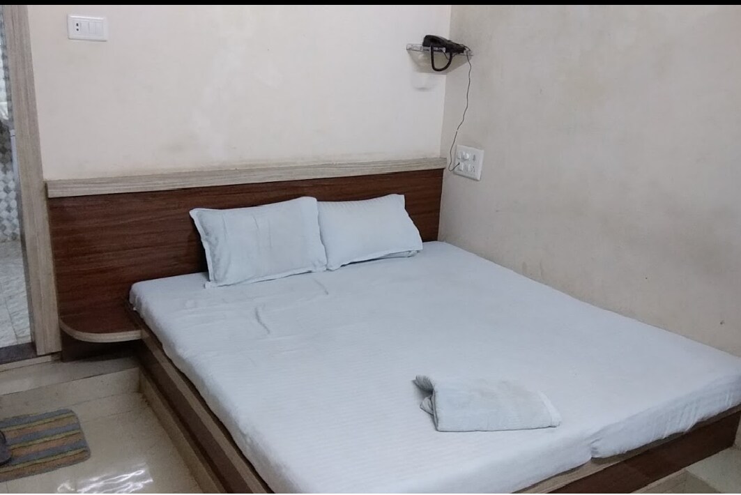 Hotel Mrityunjay by WB Inn